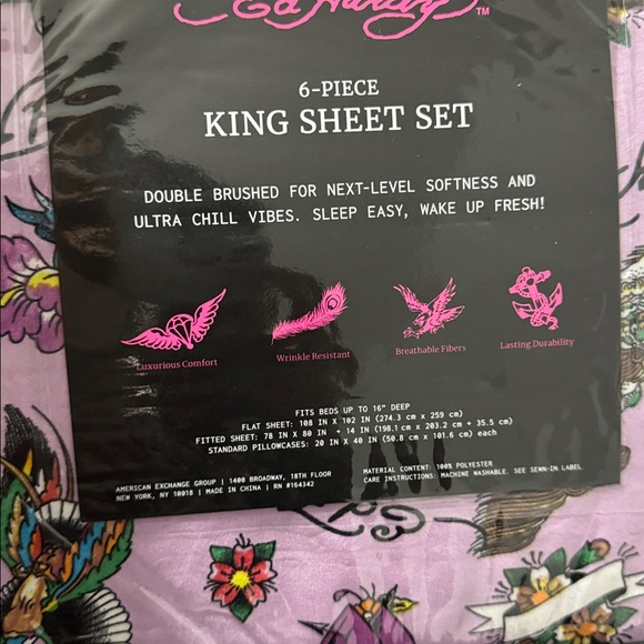 Ed Hardy Purple/Lilac King Sheet Set, Birds,Tigers,Flowers Tattoo Illustrations - Picture 6 of 10